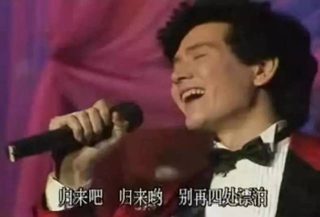 败北首场状态出色，SKT观众沸腾！，蒂姆重返赛场全场沸腾不已